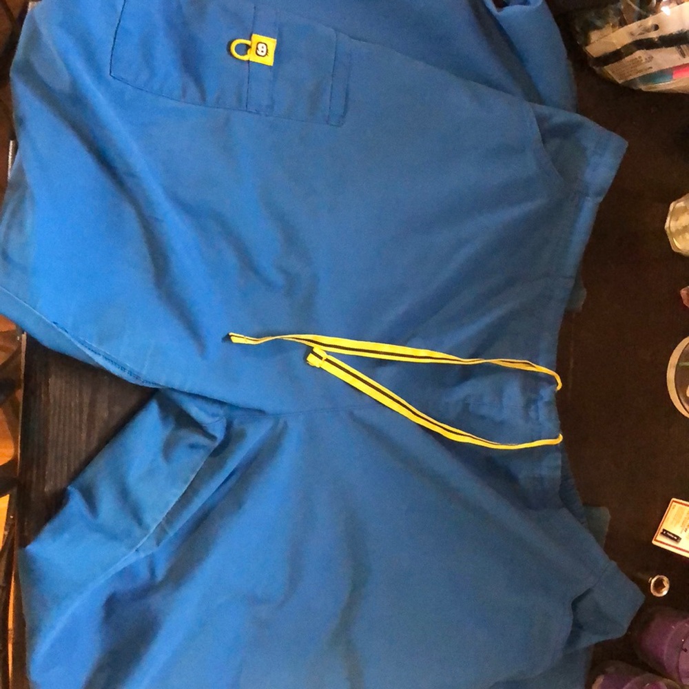 Wonder wink royal blue 2x scrub set